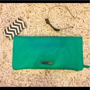 Steve Madden lovely green fold over purse EUC